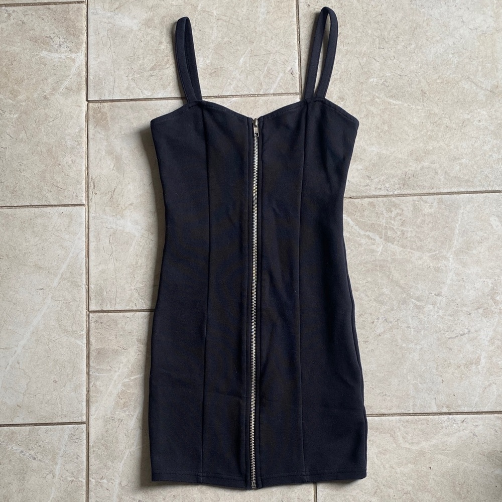 Divided Zip Front Black Bodycon Dress